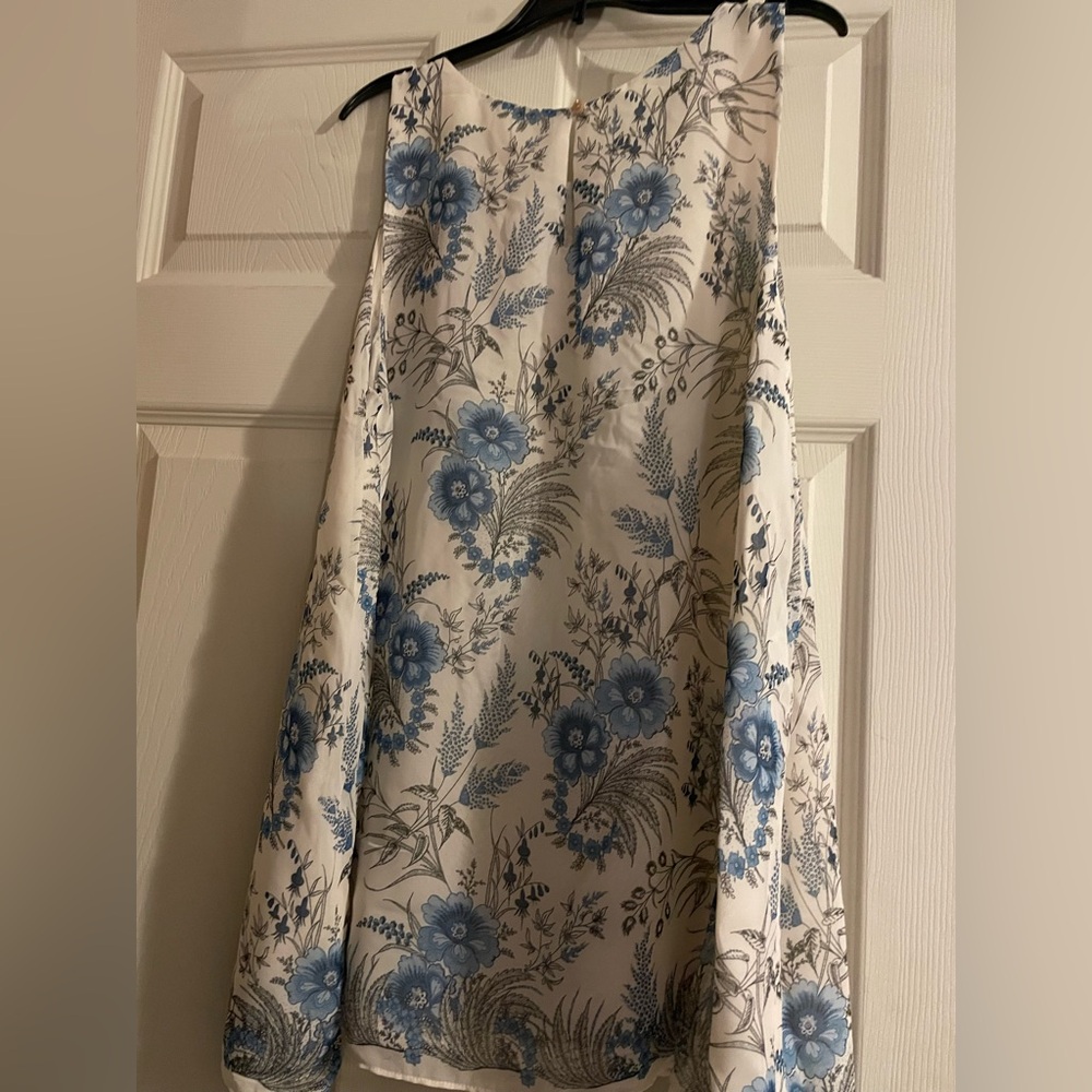 Asymmetrical Top women; New with tags; XL